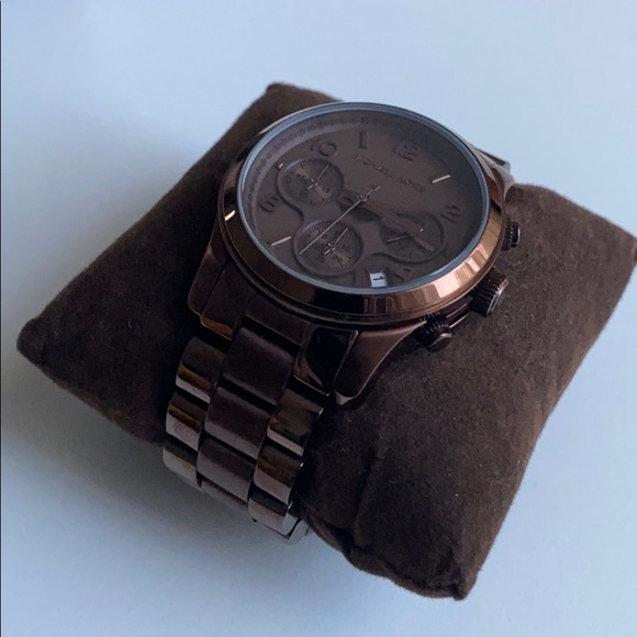 Michael Kors Watch - Picture 2 of 4